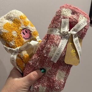 Simply Southern Socks set